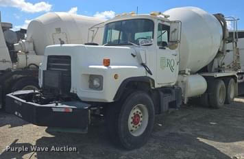 Main image Mack DM600