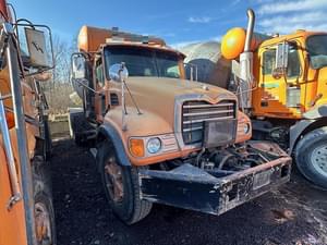 2004 Mack Granite CV713 Image