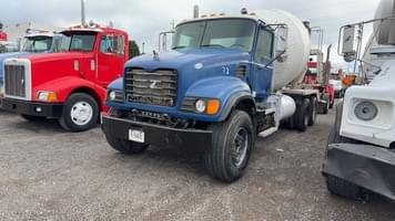 Main image Mack Granite