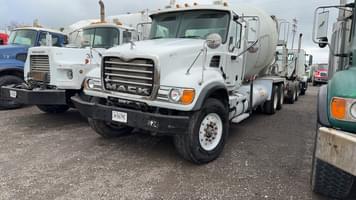 Main image Mack Granite