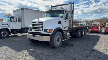 Main image Mack Granite