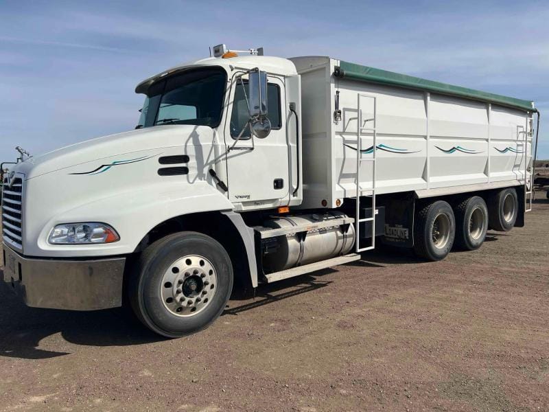 Main image Mack Vision