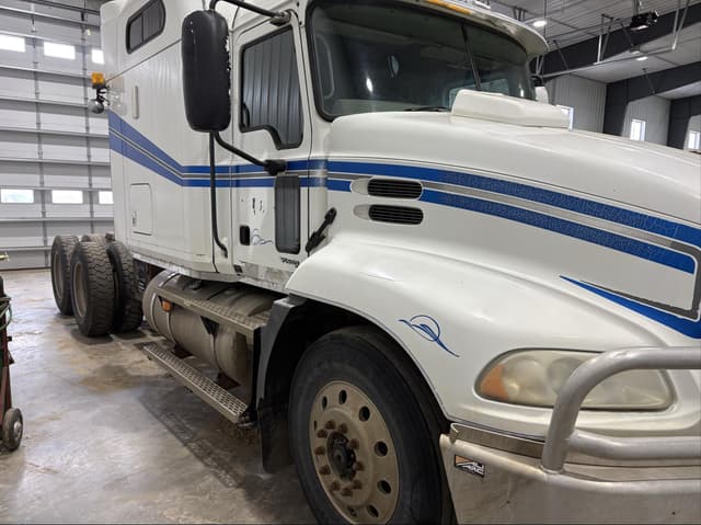 Image of Mack Vision CX613 equipment image 3