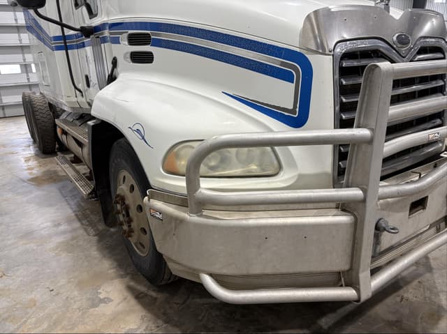 Image of Mack Vision CX613 equipment image 2