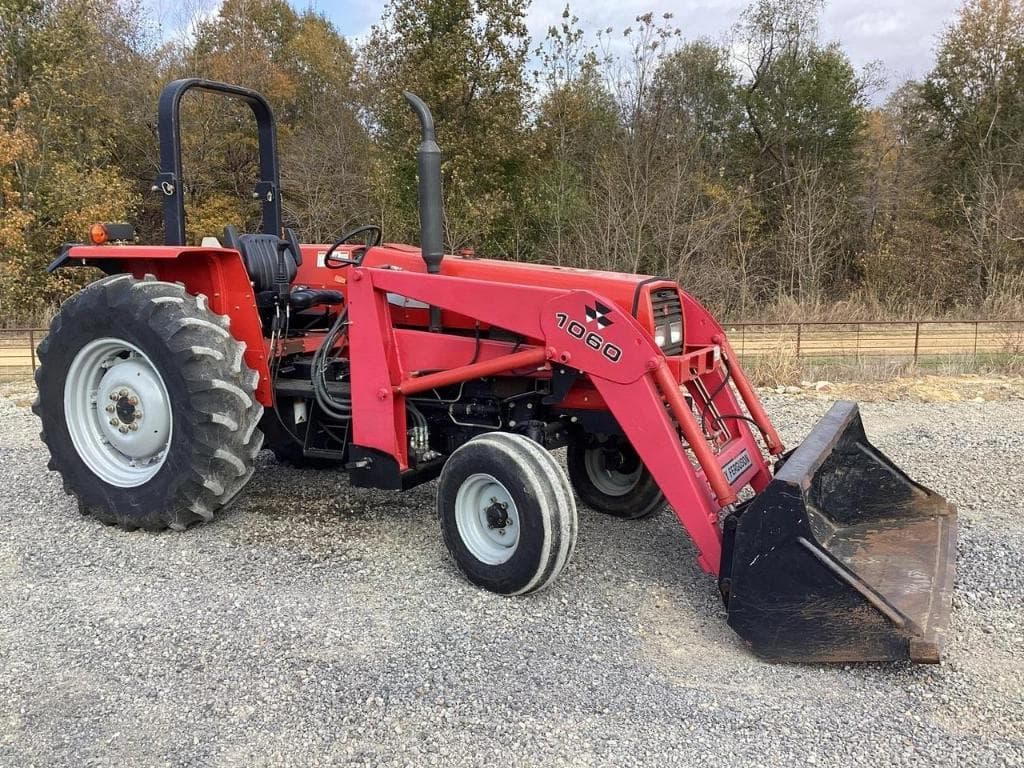 Image of Massey Ferguson 471 Primary image