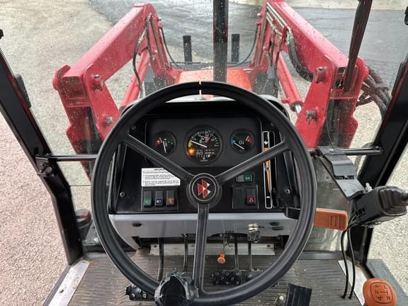 Image of Massey Ferguson 492 equipment image 2