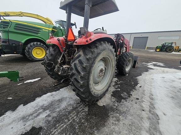 Image of Massey Ferguson 5445 equipment image 3