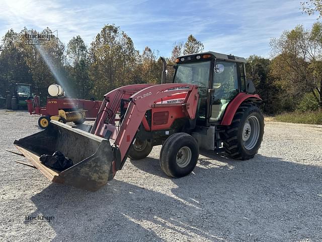 Image of Massey Ferguson 5455 equipment image 1