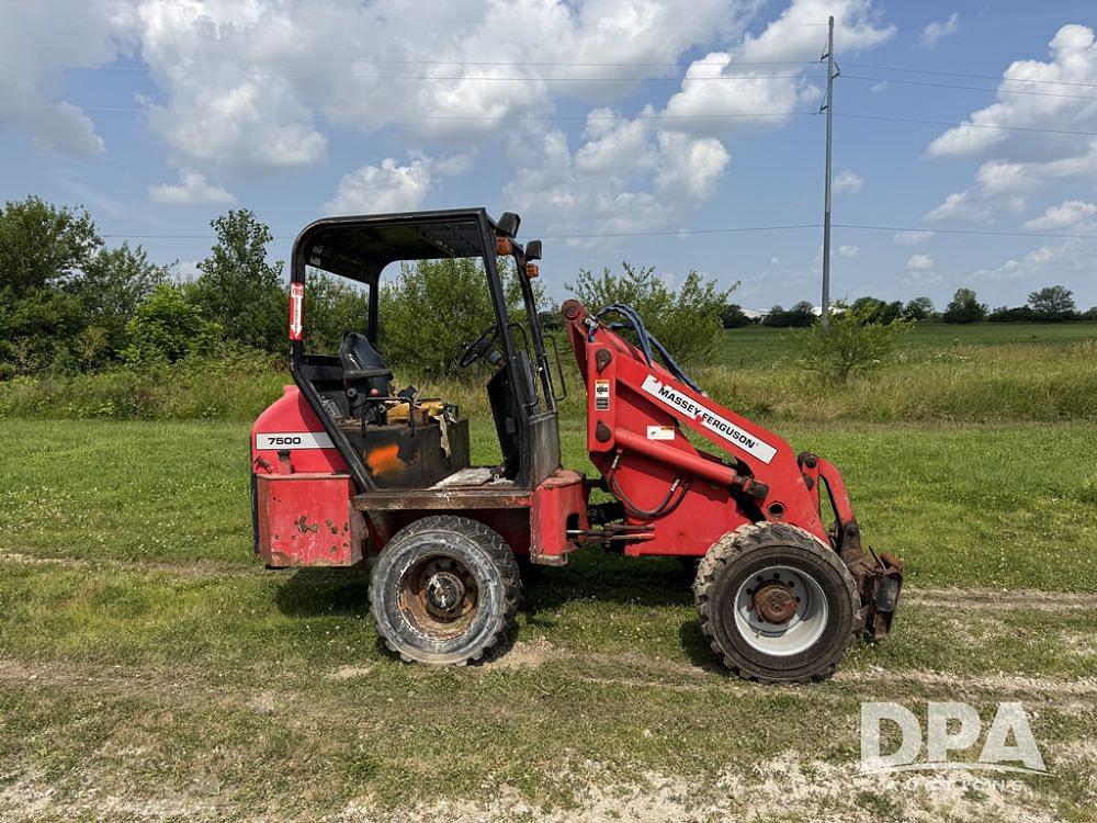 Image of Massey Ferguson 7500 Primary image