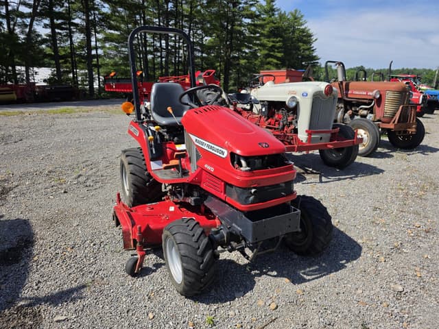 Image of Massey Ferguson GC2300 equipment image 2