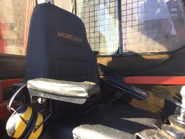 Image of Morbark 30/36 Drum Chipper equipment image 4