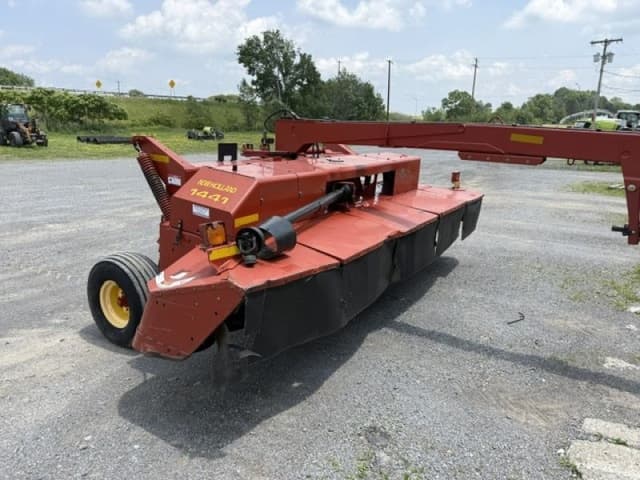 Image of New Holland 1441 equipment image 2