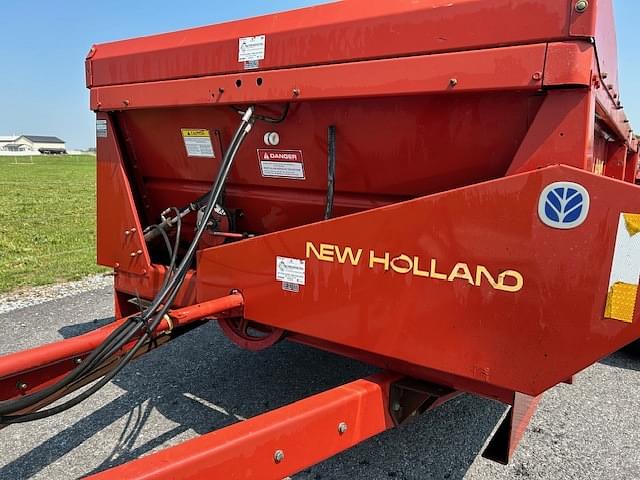 Image of New Holland 195 equipment image 2