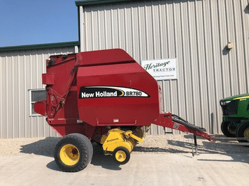 Main image New Holland BR780