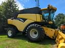 2004 New Holland CR940 Image