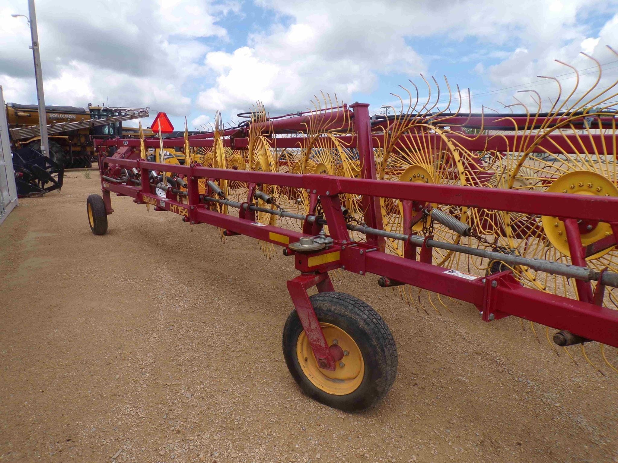 2004 New Holland HT154 Equipment Image0