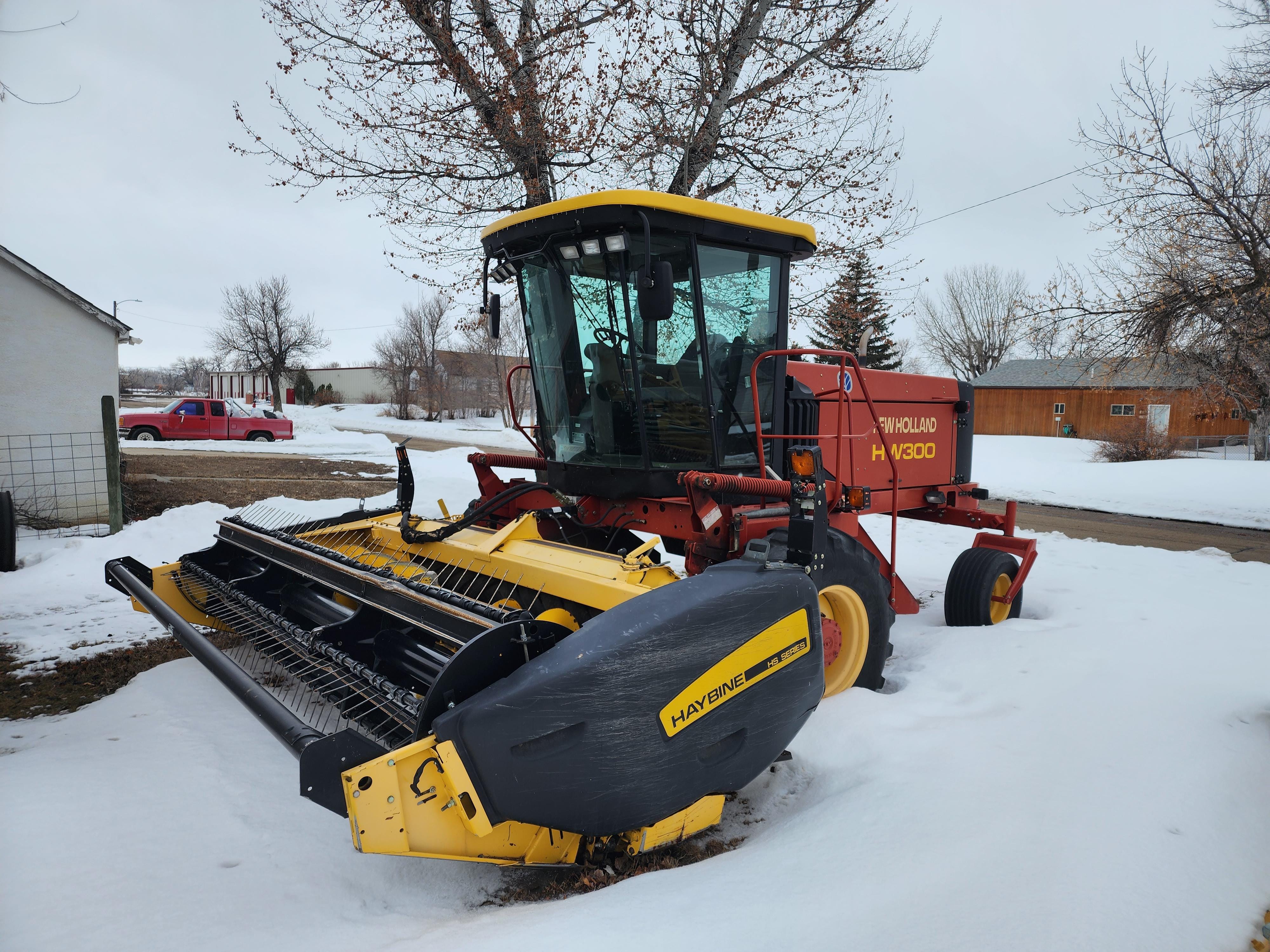 Main image New Holland HW300