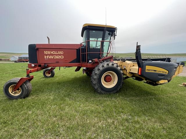 Image of New Holland HW320 equipment image 3