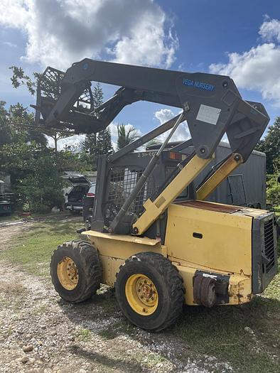 Image of New Holland LS180 equipment image 3
