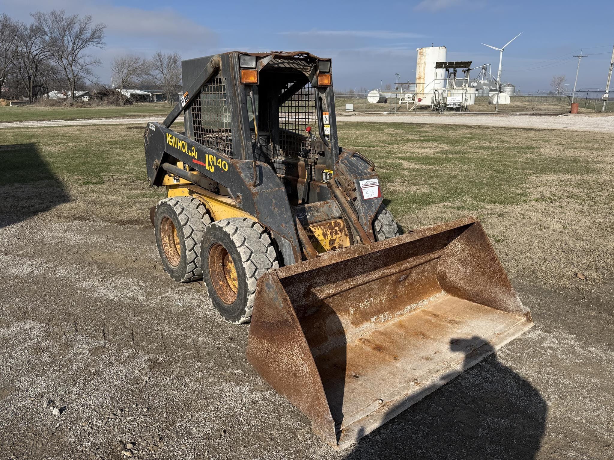 New Holland LS140 Equipment Image0