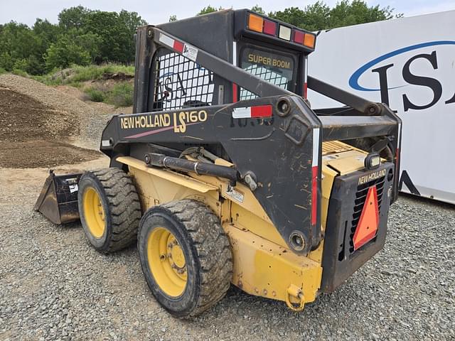 Image of New Holland LS160 equipment image 2