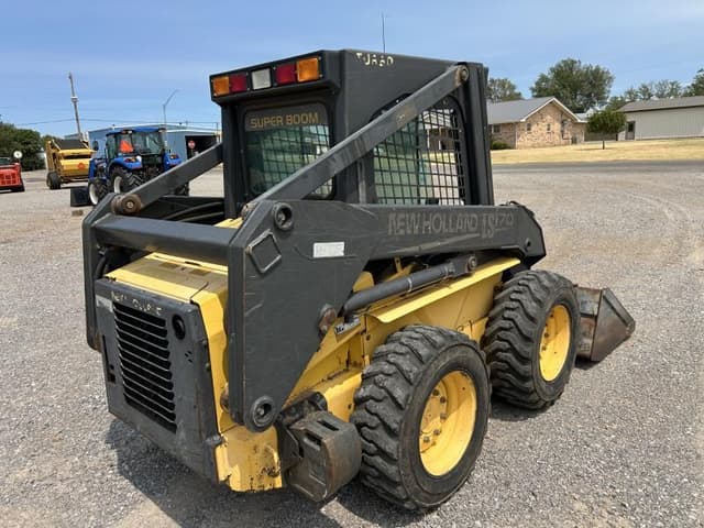 Image of New Holland LS170 equipment image 2