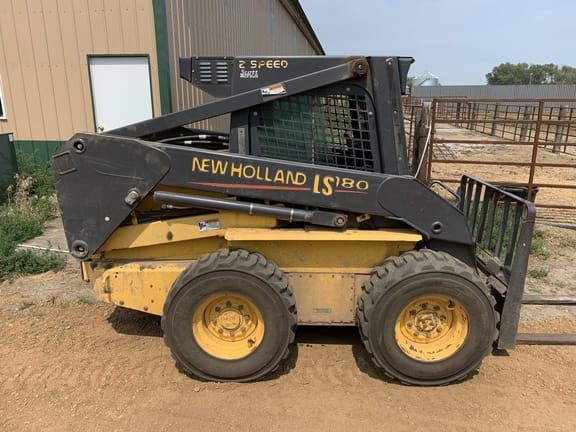 Main image New Holland LS180
