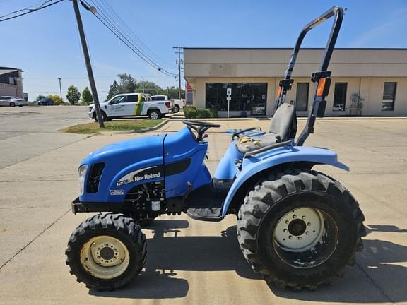 Image of New Holland TC33DA equipment image 1