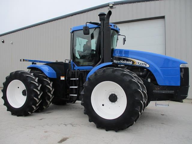 Image of New Holland TJ375 equipment image 1