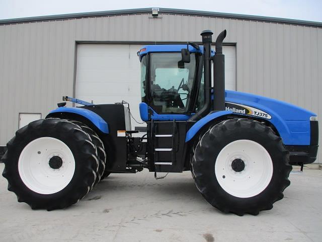 Image of New Holland TJ375 equipment image 3