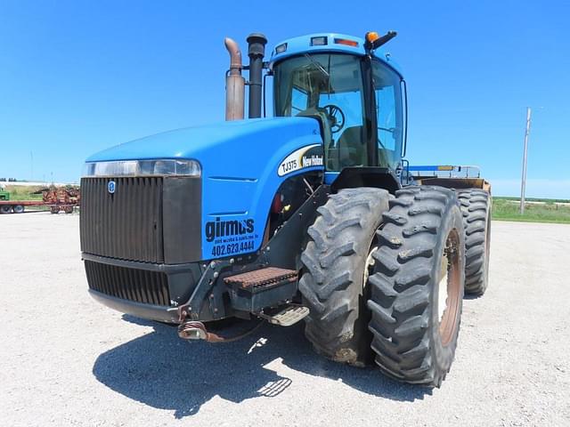 Image of New Holland TJ375 equipment image 1