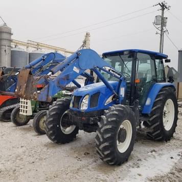 Main image New Holland TL100A