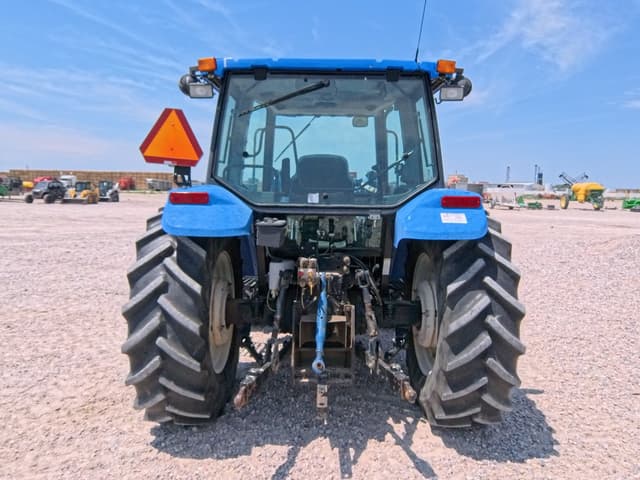 Image of New Holland TL100A equipment image 3