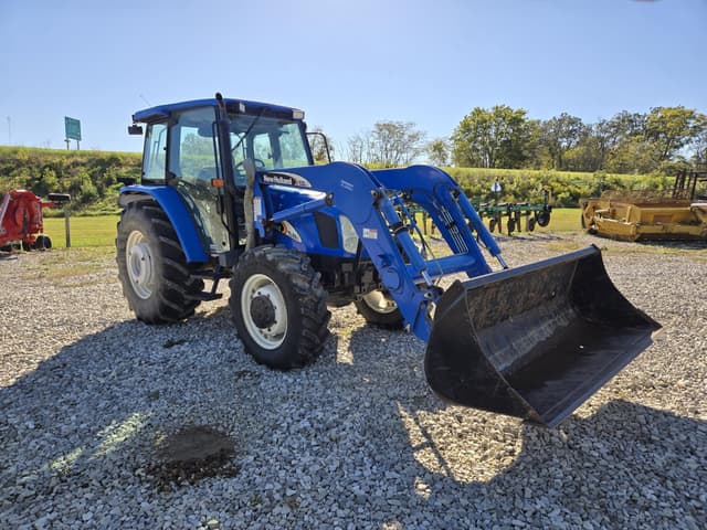 Image of New Holland TL80A equipment image 2