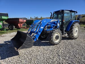 2004 New Holland TL80A Image
