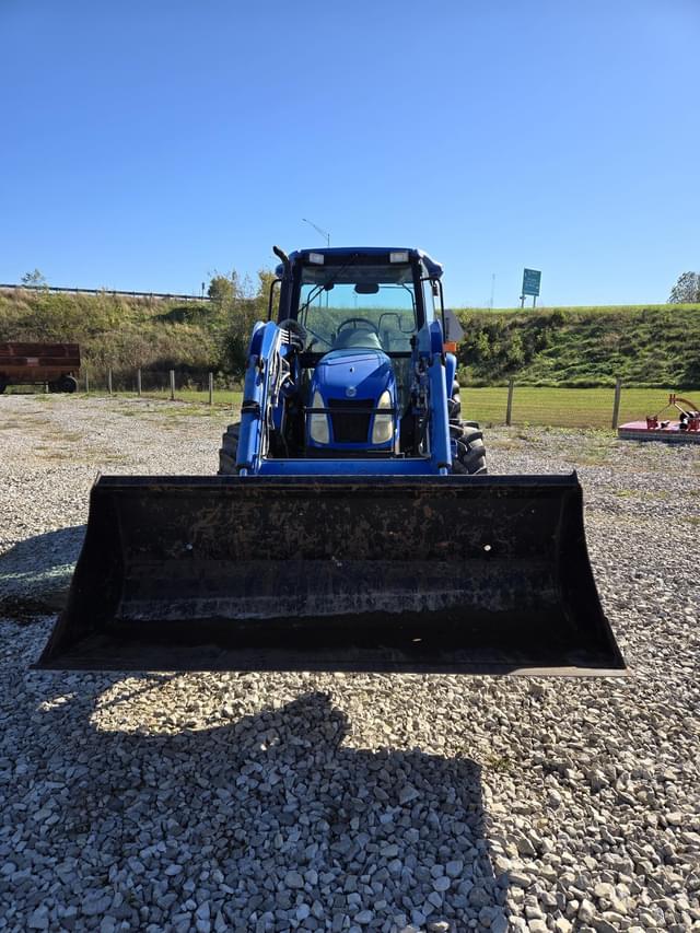 Image of New Holland TL80A equipment image 1