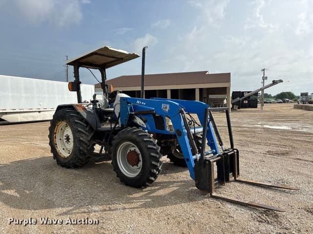 Image of New Holland TL90A equipment image 2