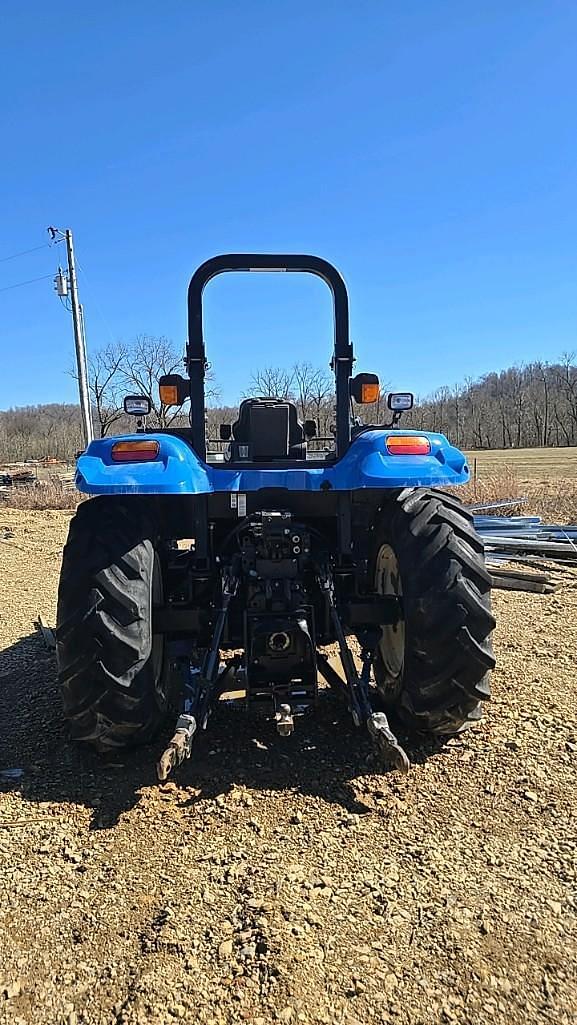 Image of New Holland TS100A equipment image 4