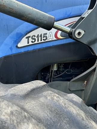 Image of New Holland TS115A equipment image 3