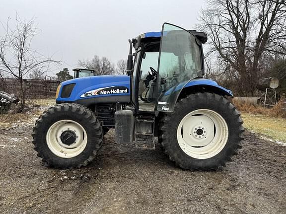 Image of New Holland TS125A equipment image 1