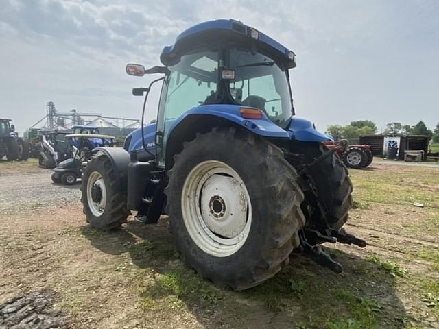 Image of New Holland TS135A equipment image 1