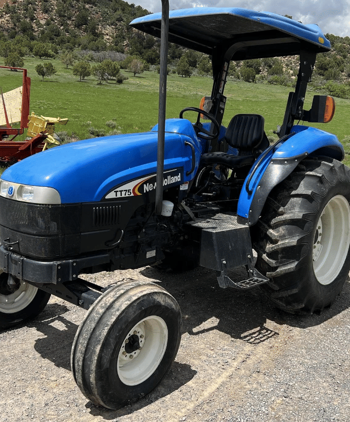 Main image New Holland TT75