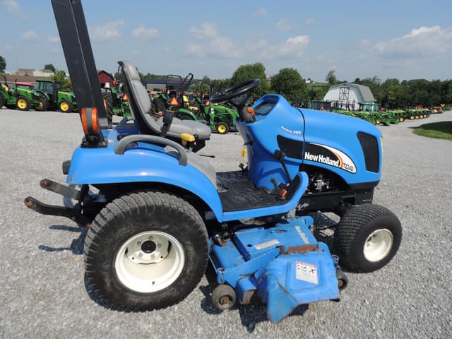 Image of New Holland TZ24DA equipment image 3