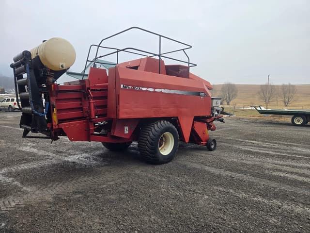 Image of New Idea 7333 equipment image 1