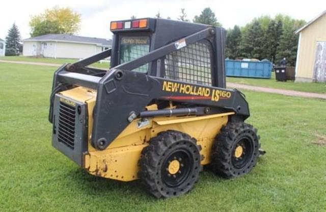 Image of New Holland LS160 equipment image 2