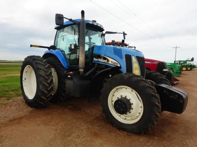 Image of New Holland TG255 equipment image 1