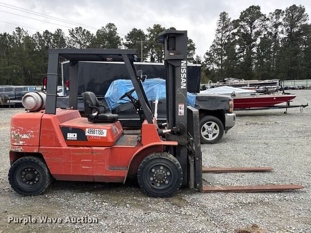 Image of Nissan F04B40V equipment image 3