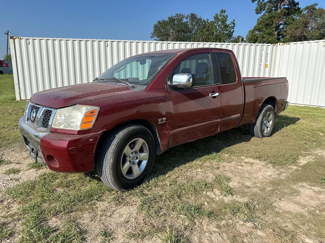 Image of Nissan Titan Primary image