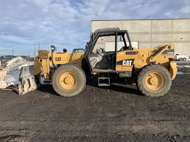 2004 Caterpillar TH460B Equipment Image0