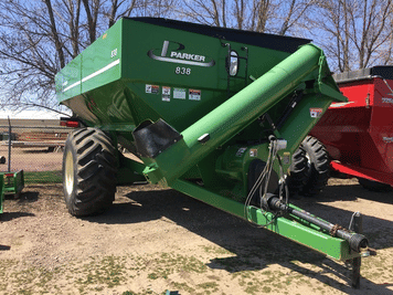 Main image Parker 838
